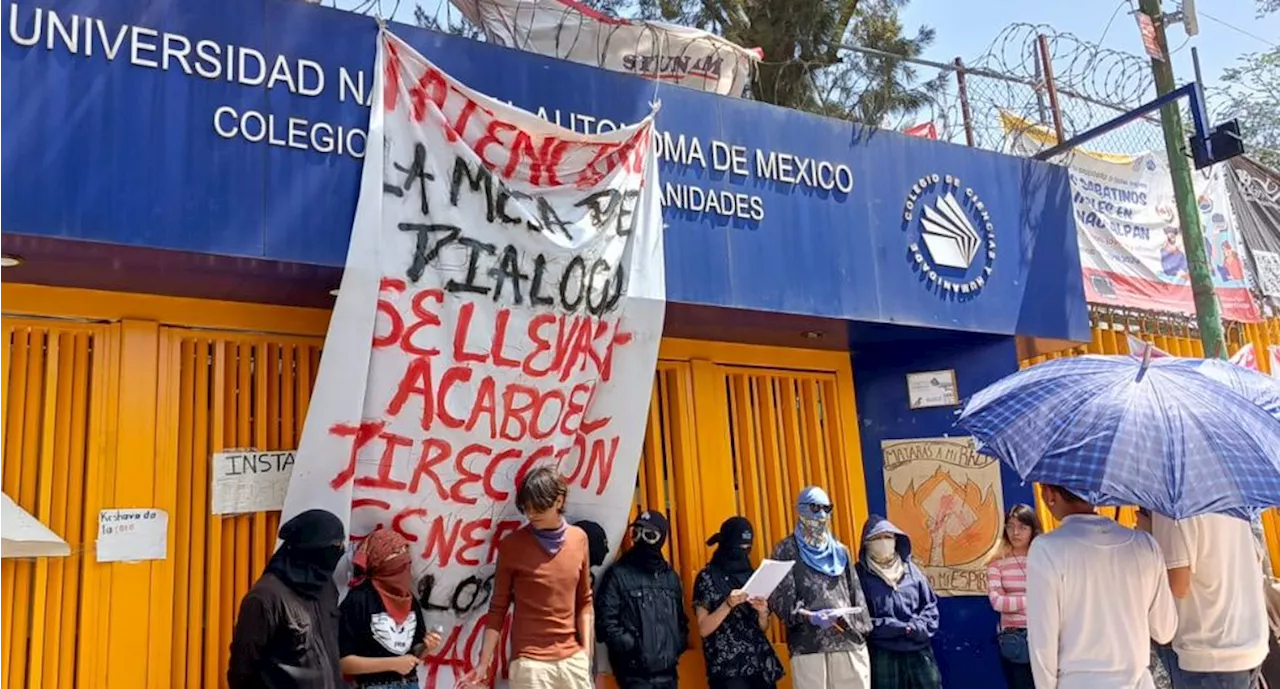 Estudiantes liberan CCH Naucalpan tras 29 días de toma por lucha contra grupos porriles