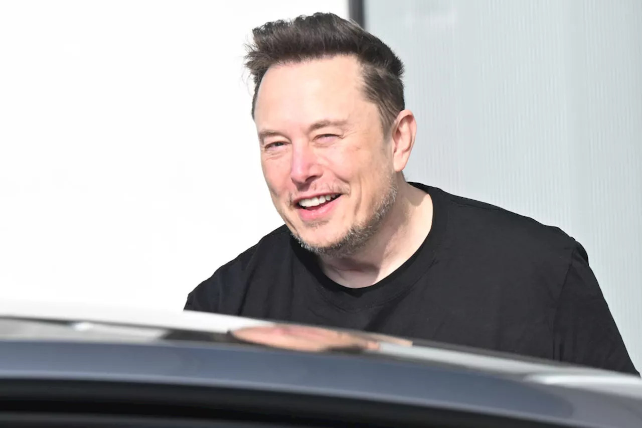 WSJ details Elon Musk's questionable conduct with SpaceX employees