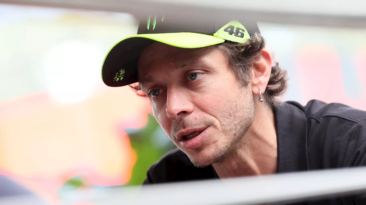  Valentino Rossi, le monument de la moto à l'assaut du monument du sport auto