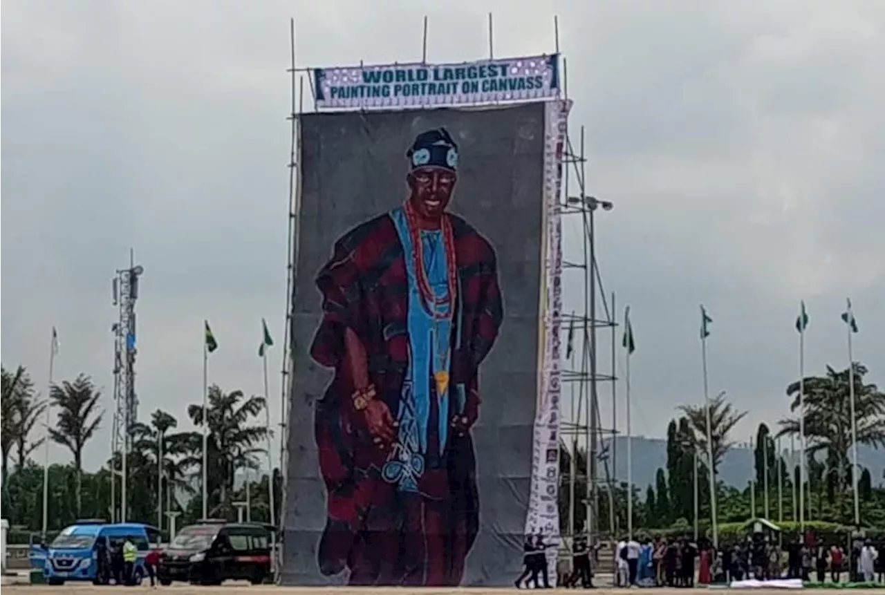 Democracy Day: World’s largest canvas painting of Tinubu unveiled in Abuja