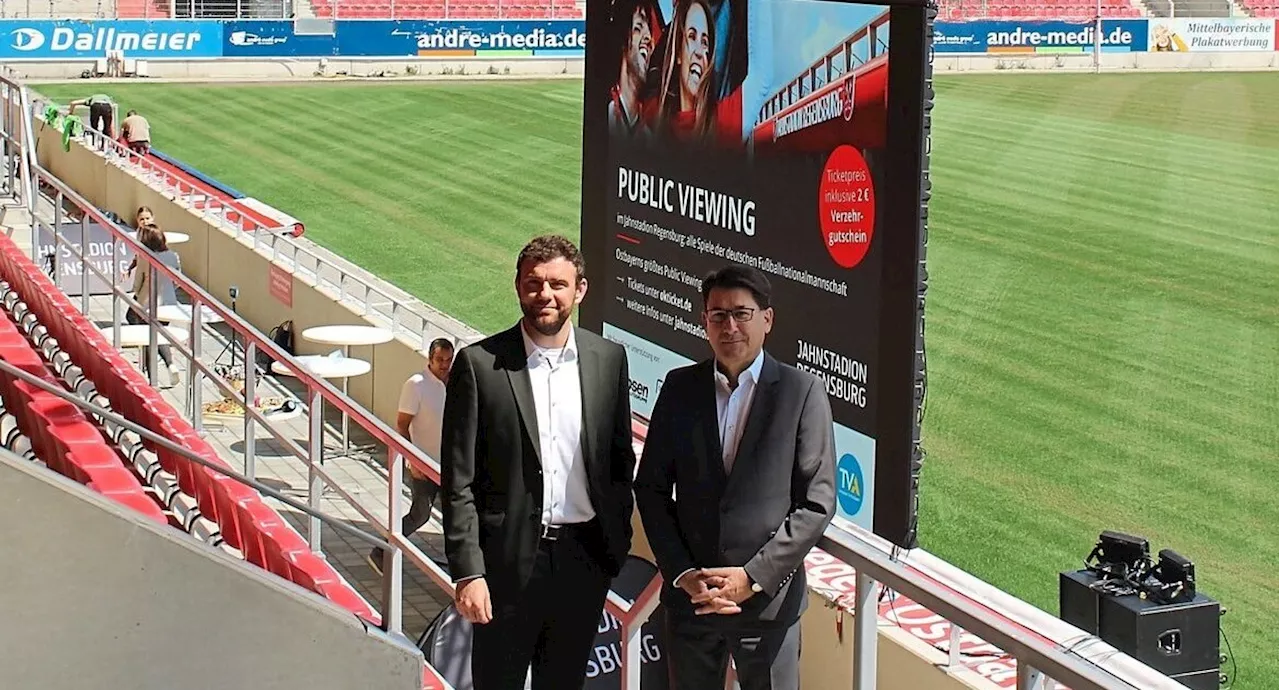 Regensburger Jahnstadion verwandelt sich in Ostbayerns größtes Public Viewing