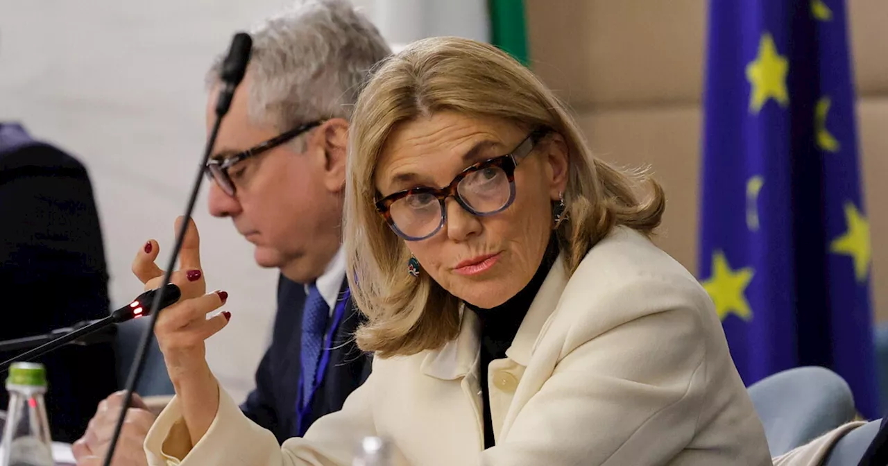 Le frecce di Lady G7: chi è Elisabetta Belloni, 'sherpa' di Giorgia Meloni