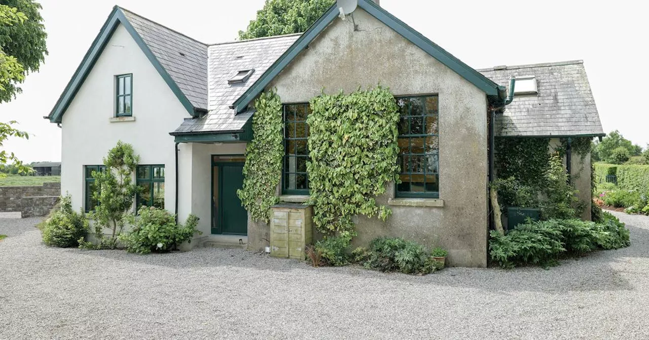 ‘A place in the country’: Getaway where Colm Tóibín and Maeve Binchy were entertained on the market for €435,000