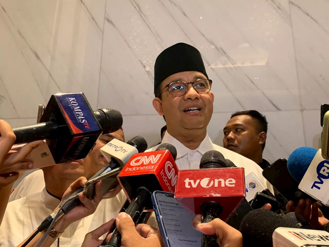 Anies Dipertimbang PDIP Maju Pilgub Jakarta 2024, Utut: Merah Putih-nya Tidak Diragukan