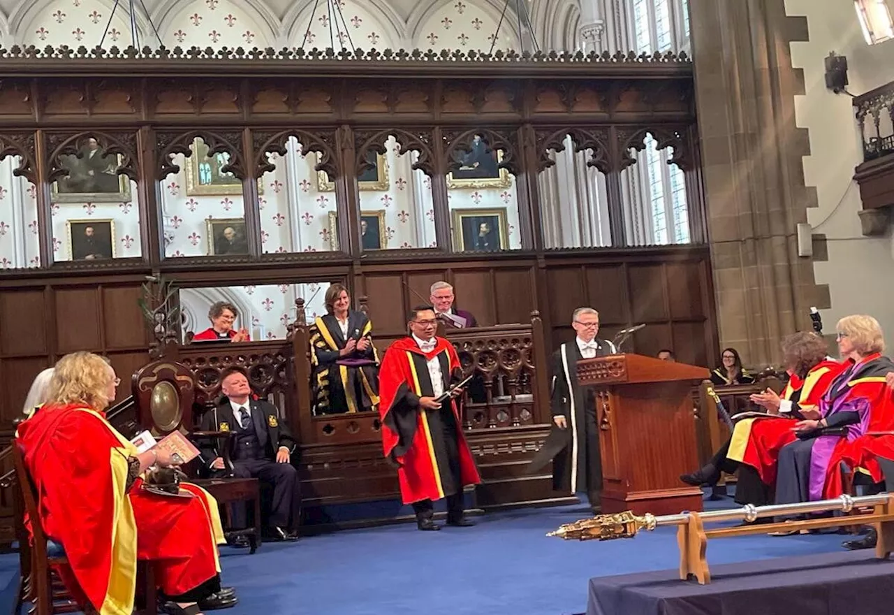 Hebat, Ridwan Kamil Dianugerahi Gelar Doktor Honoris Causa dari University of Glasgow