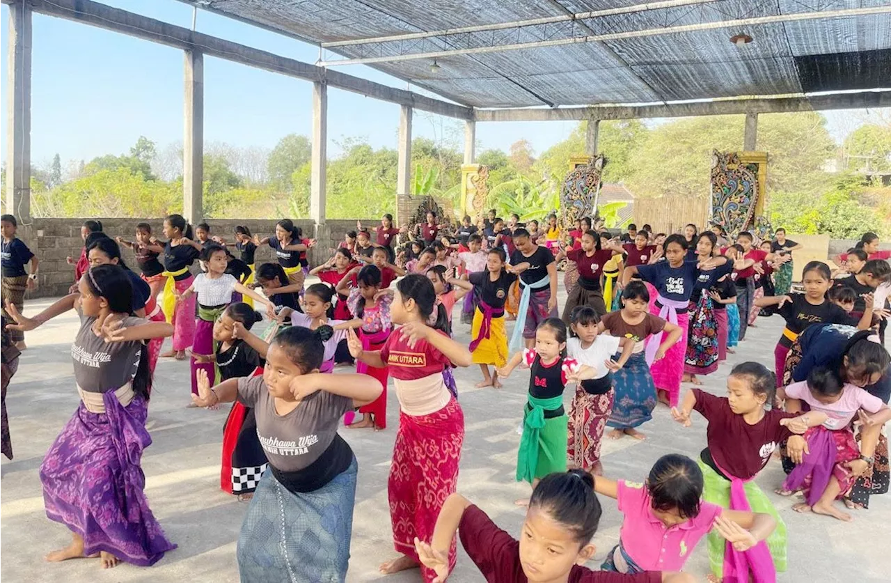 Sanggar Seni Manik Uttara Beri Dukungan Anak Difabel Berkembang