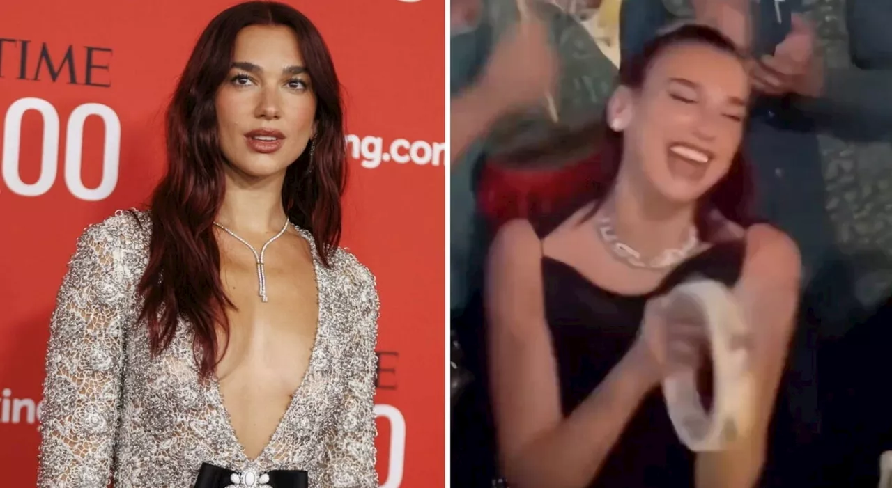 Dua Lipa a Capri canta “Nel blu dipinto di blu”: «Diamole la cittadinanza italiana subito». Il video è virale