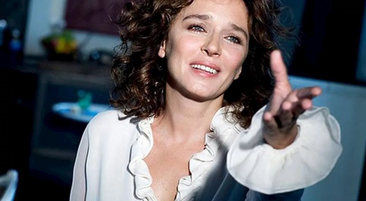 Valeria Golino a Verissimo: «L'amicizia con Valeria Bruni Tedeschi? Sono innamorata di lei, anche se è infanti