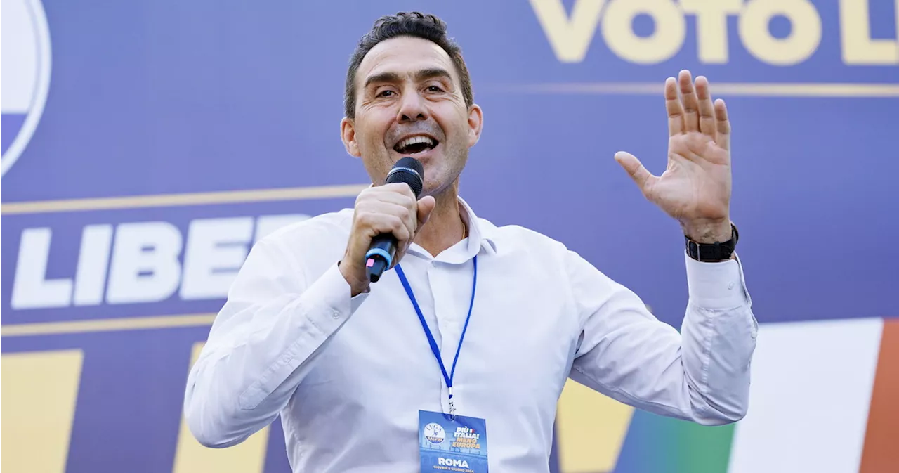 Generale Vannacci, notte folle dopo il voto: &#034;Fino alle sei di mattina&#034;