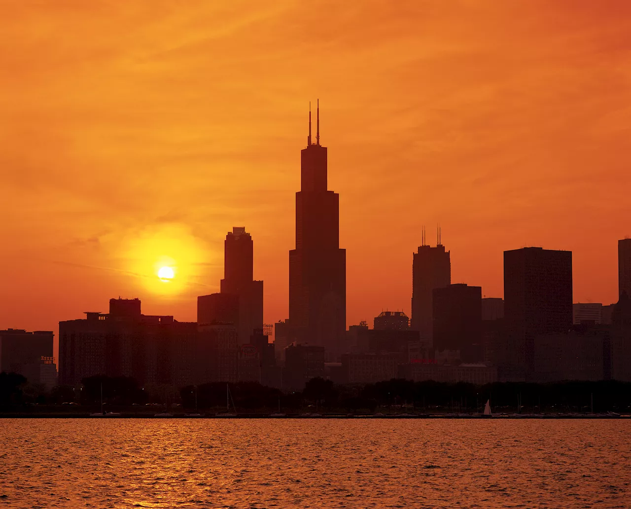 Chicago weather: 90-degree temperatures, high humidity and storms on the way