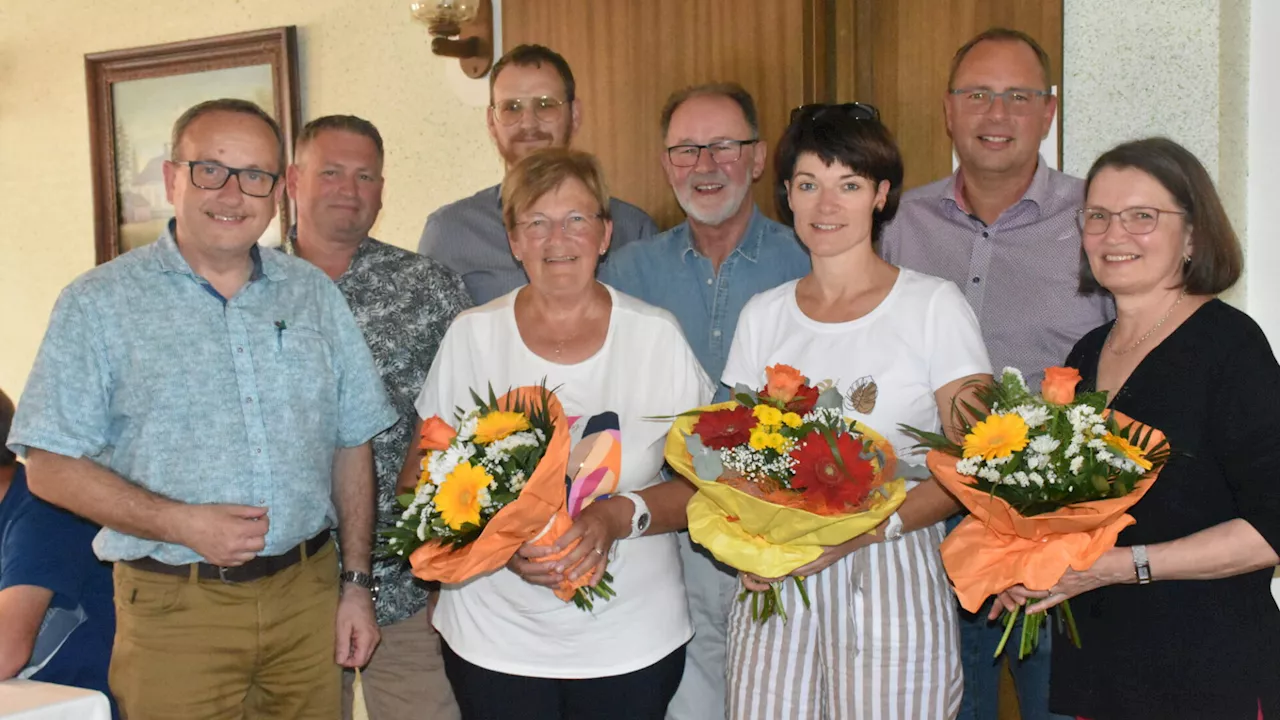 Oberndorf: Gemeinde dankt Bademeistern