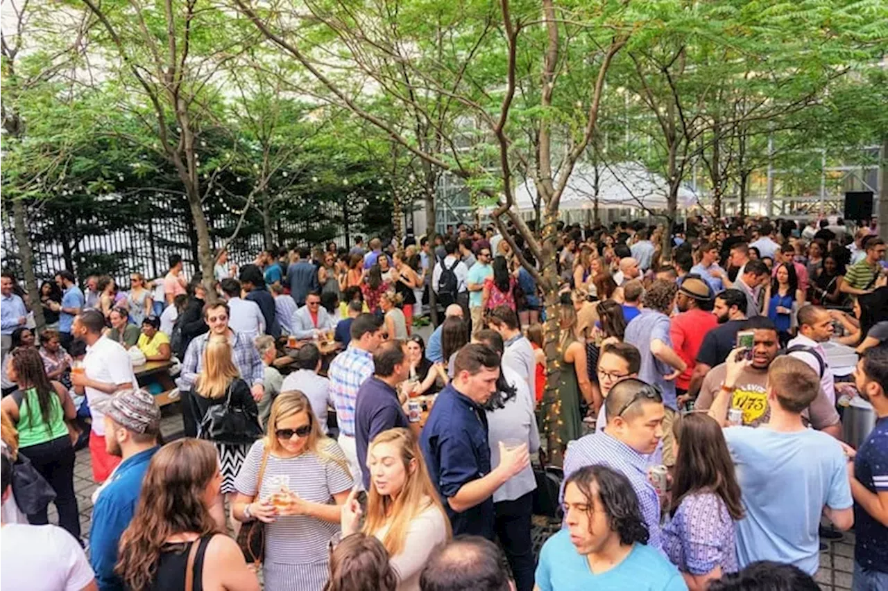 What’s up with Uptown Beer Garden’s dress code for Center City SIPS?