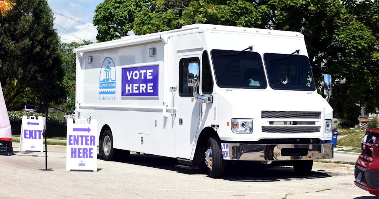 Wisconsin Supreme Court keeps ban on mobile absentee voting sites in place for now