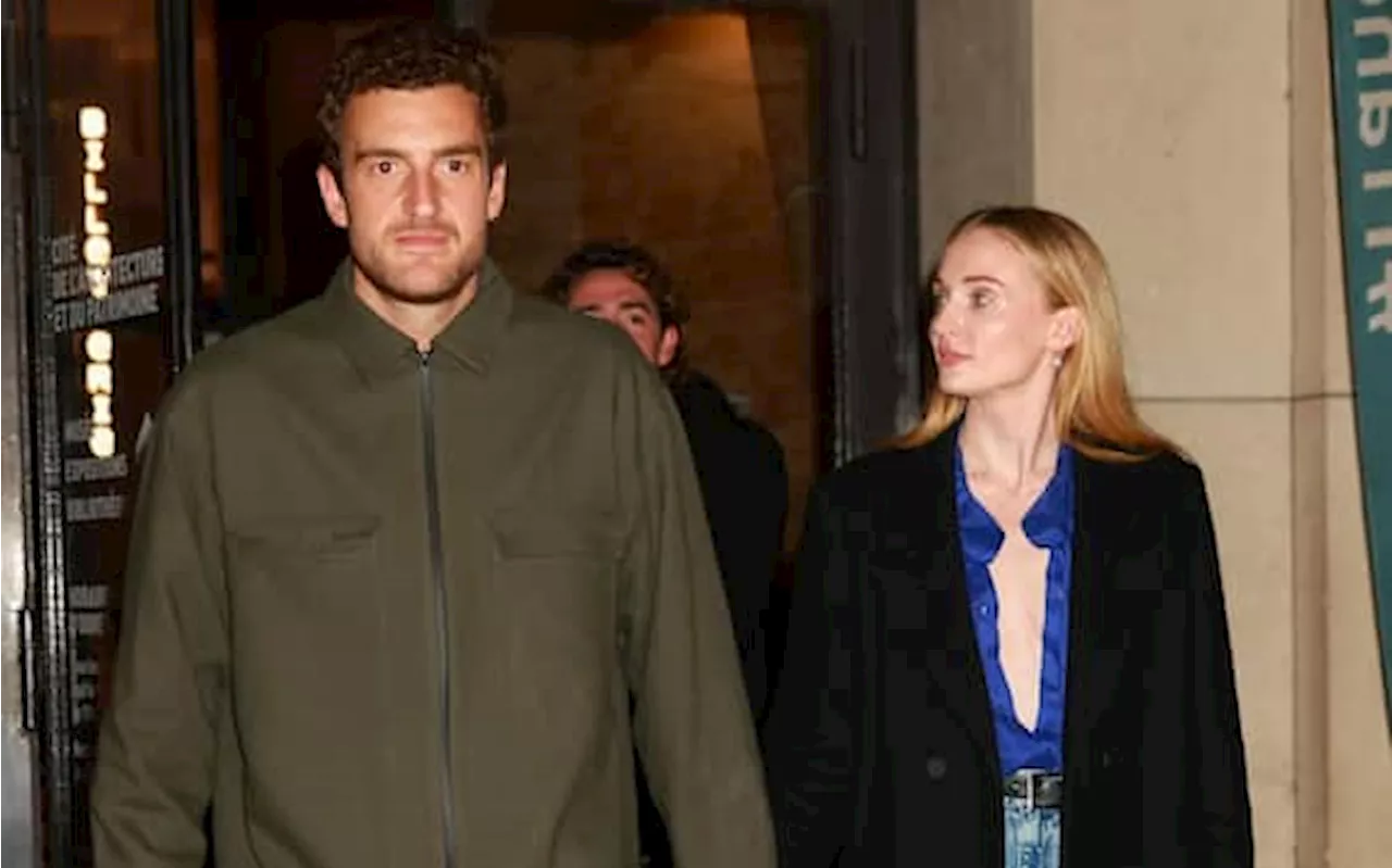 Vacanze in Italia, Sophie Turner a Capri con Peregrine Pearson