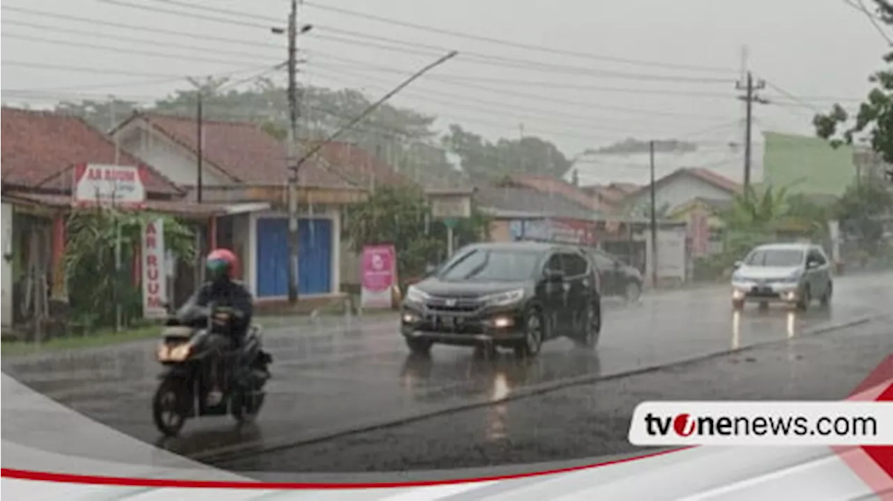 Waspada Cuaca Ekstrem, BMKG Sebut Hujan Disertai Petir Masih Berpotensi Terjadi di Jawa Tengah