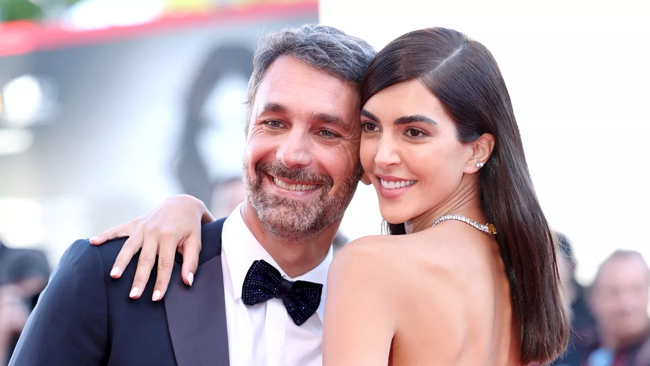 Rocio Munoz Morales: «Non può essere la donna a chiedere di sposarsi: io non lo farei mai con Raoul Bova»