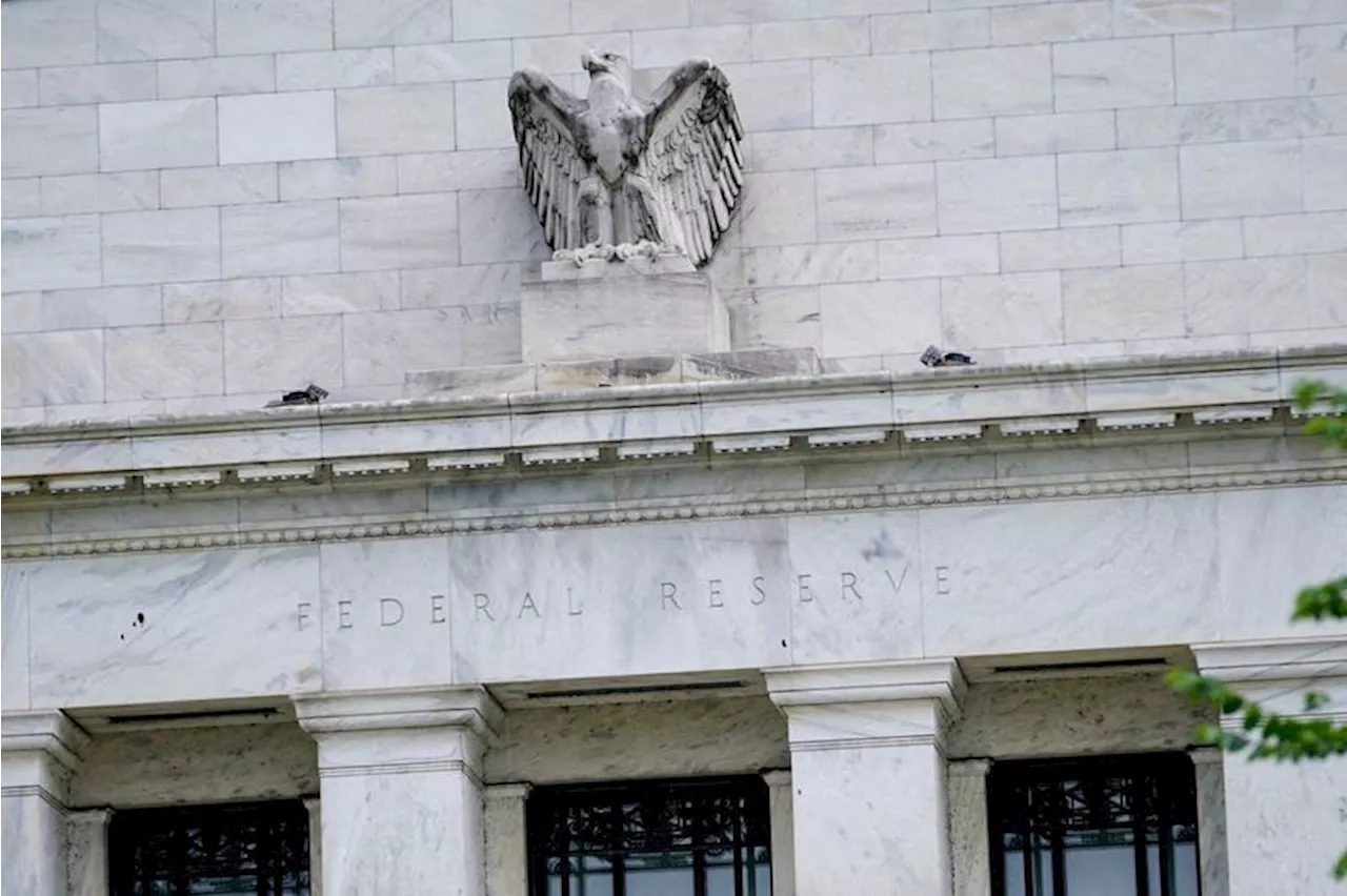 FOMC leaves rates alone but scales back 2024 easing outlook