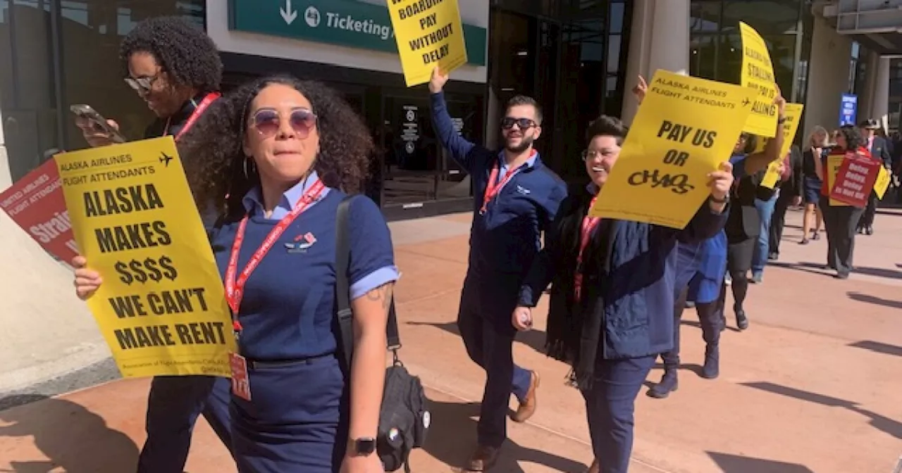 San Diego flight attendants return to picket over stalled contract negotiations 061323