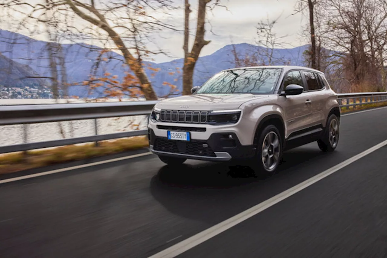 Porte aperte in Jeep e riflettori su Avenger e-Hybrid