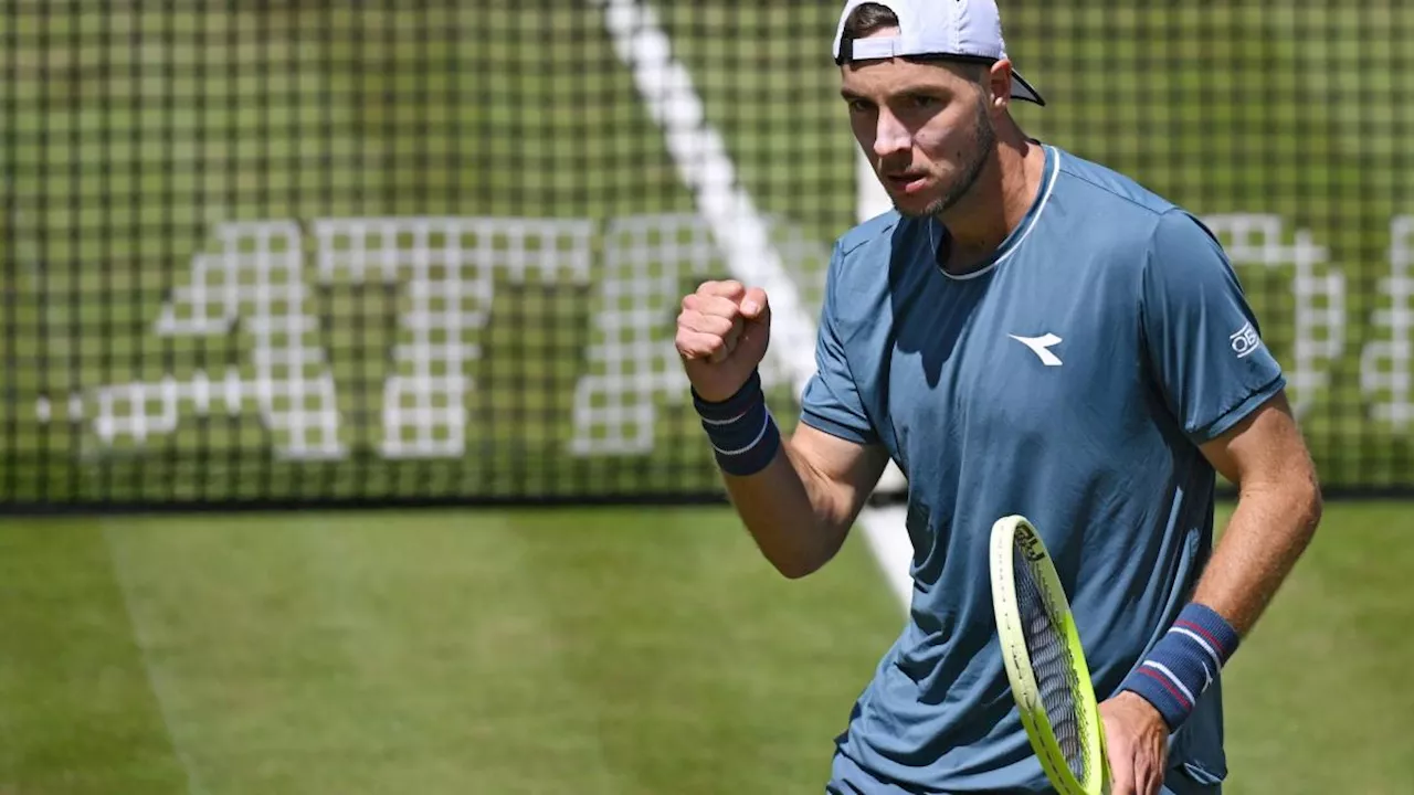 Struff zieht in Stuttgart ins Viertelfinale ein