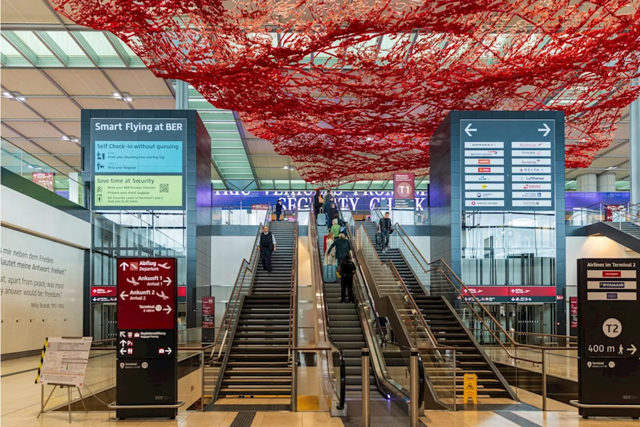 Flughafen Berlin-Brandenburg: Debatte über Ranking-Erfolg von BER auf Reddit