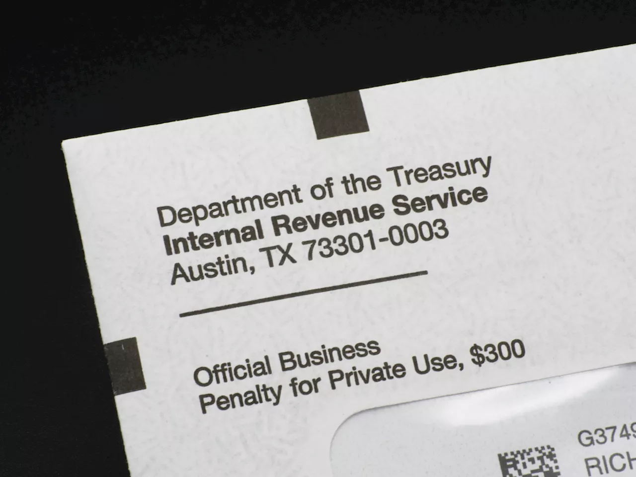 IRS Admits Major Error as Taxpayers Who Paid in Full Are Being Told They Owe More