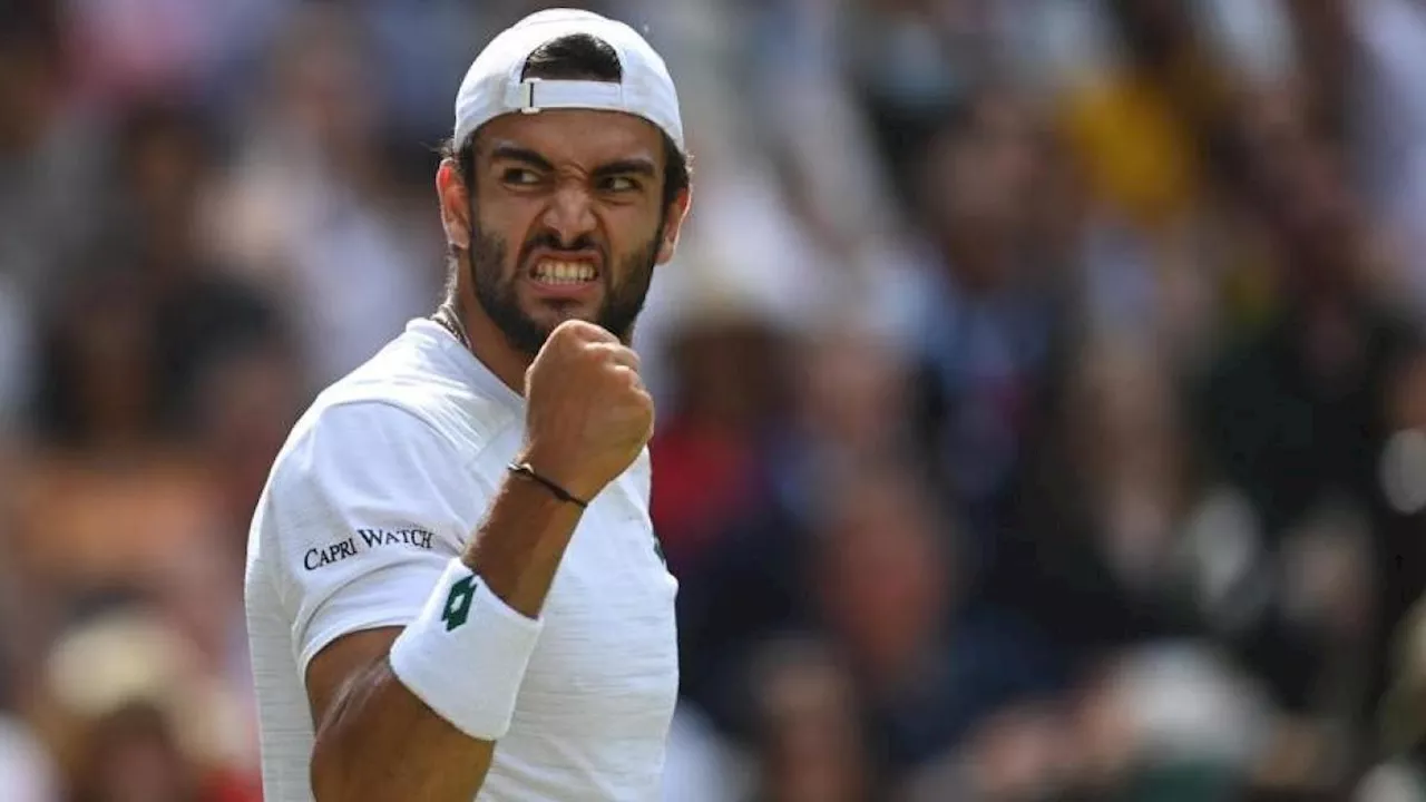 Atp Stoccarda: Berrettini vince contro Shapovalov 6-4 6-4 e va ai quarti