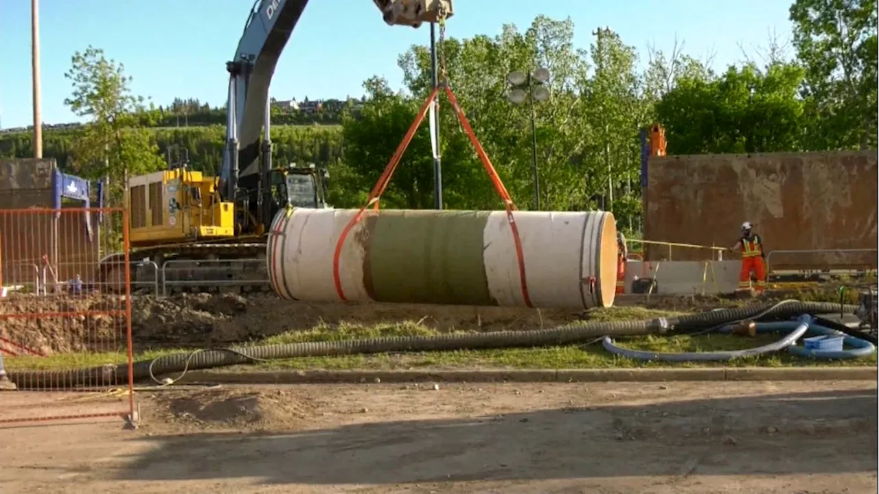 2 workers injured during work at Calgary water main break