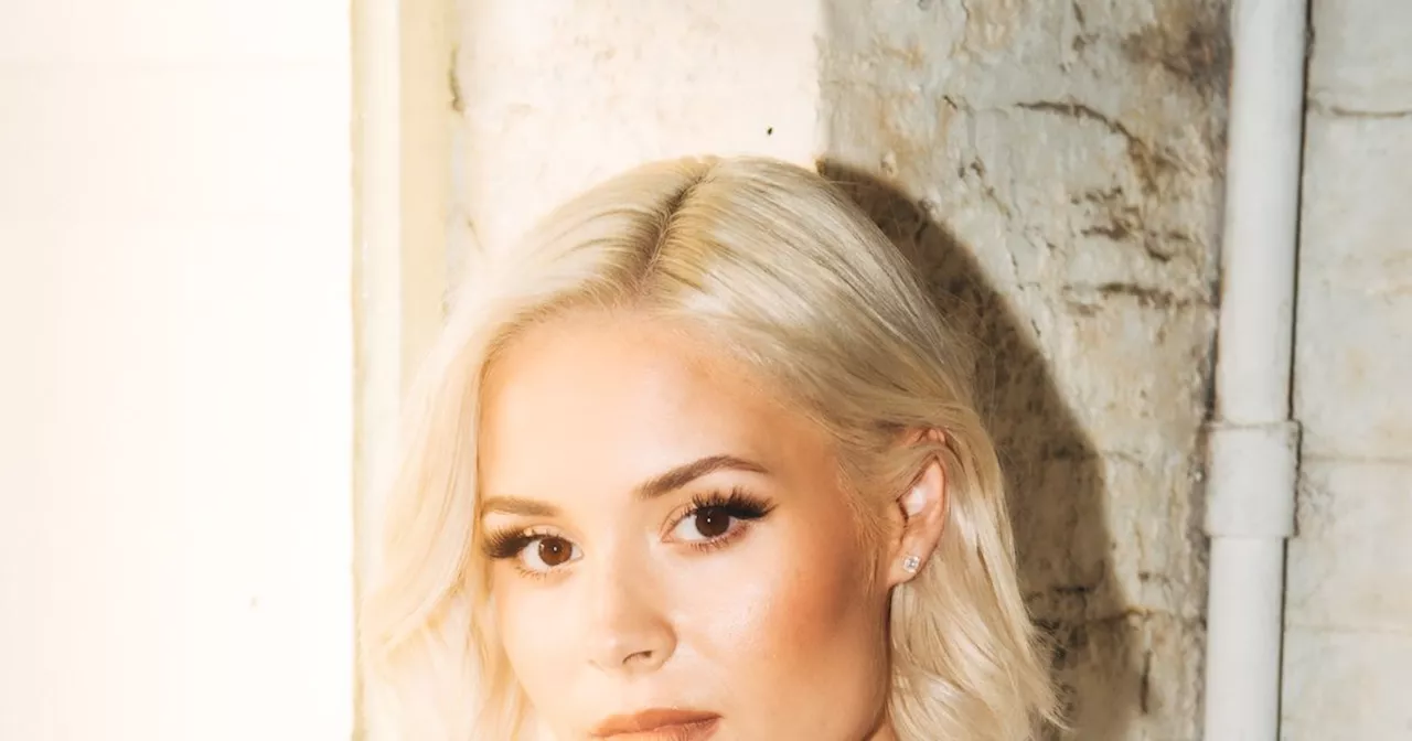 Scots singer Nina Nesbitt to support Stevie Nicks after 'manifesting'