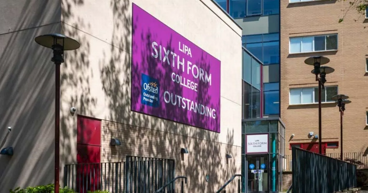 Students 'dance around buckets' at six form as 'water leaks in'