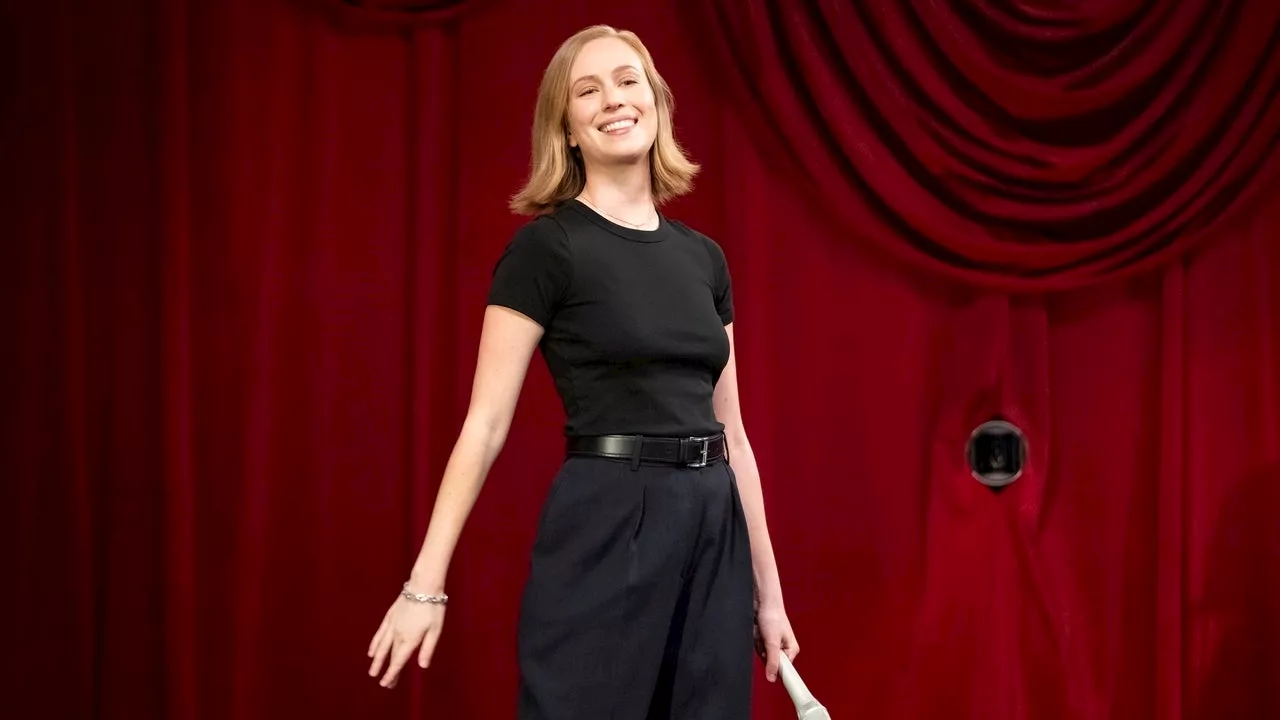 How to Watch the 'Hannah Einbinder: Everything Must Go' Standup Special Online — Streaming Now