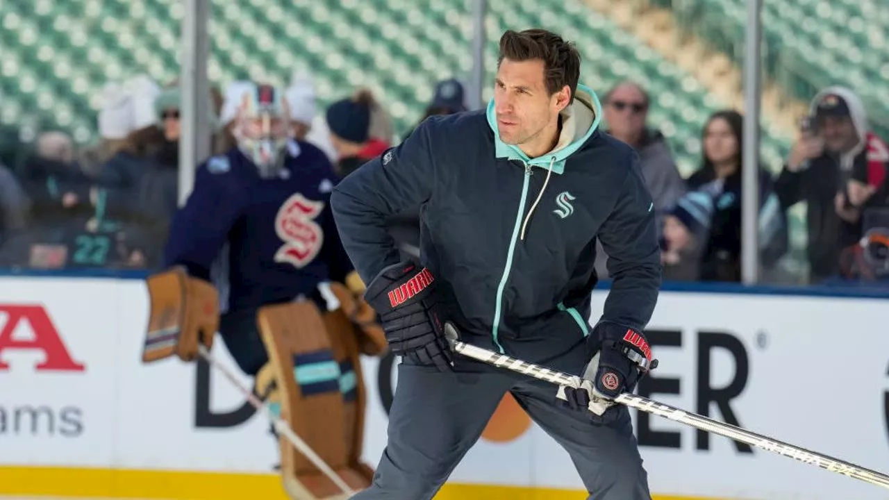 Jay Leach leaves Seattle Kraken coaching staff to join Boston Bruins as assistant coach