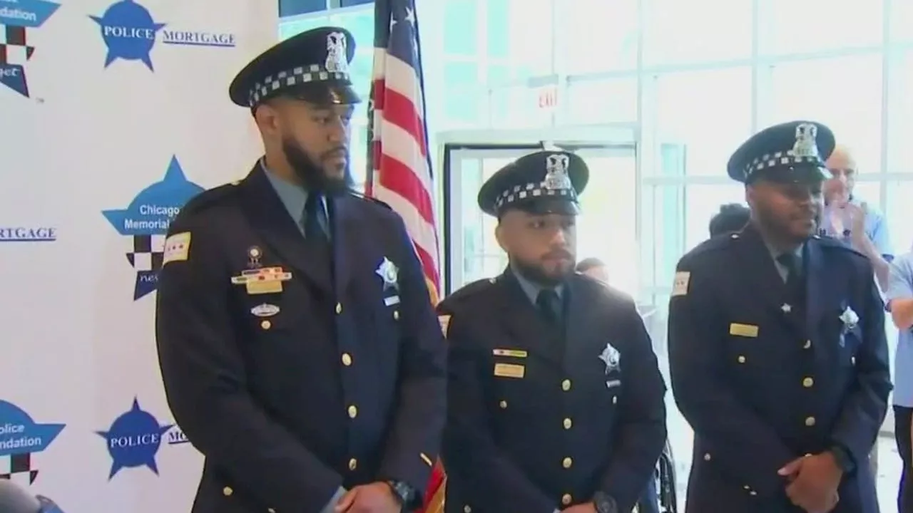 Six Chicago officers honored for exceptional service, named June Officers of the Month