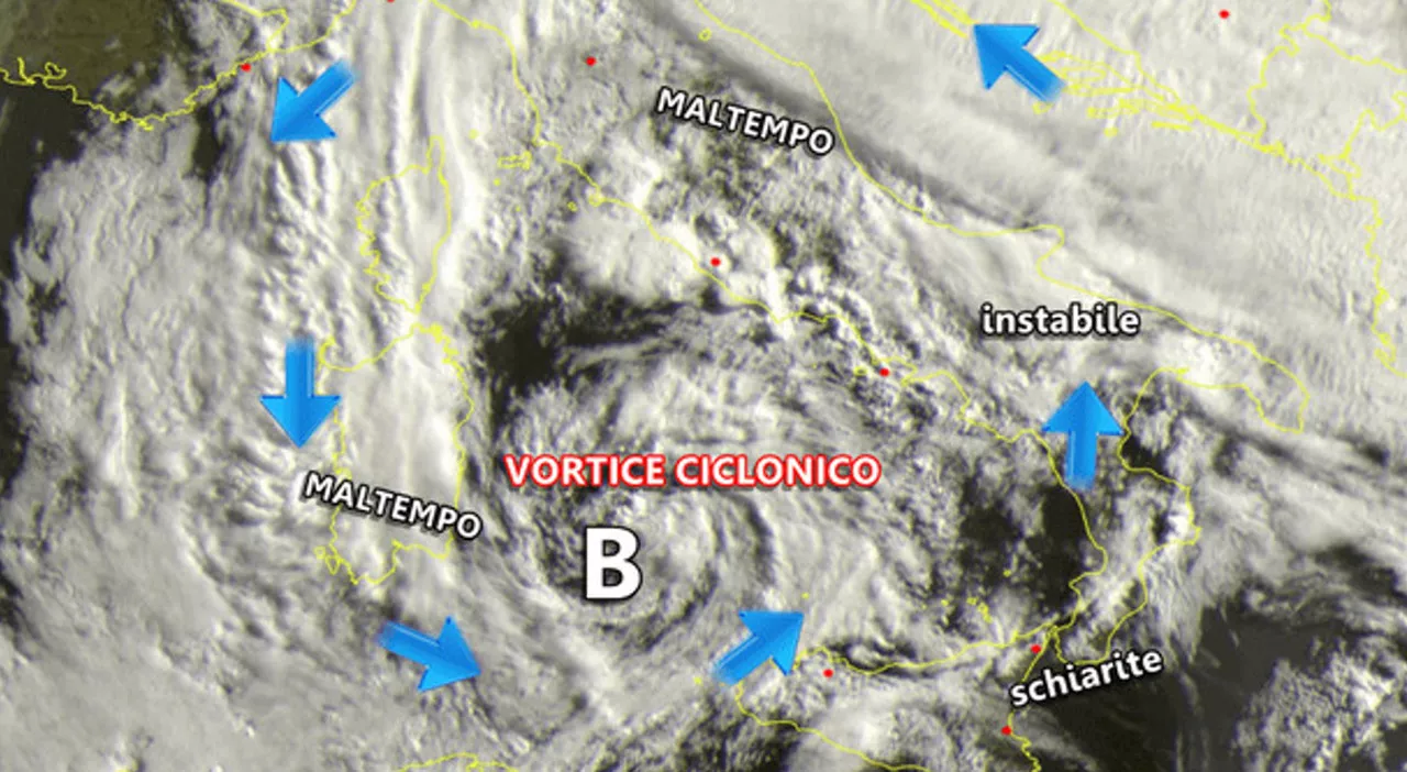 Allerta Meteo, maltempo da Nord a Sud: rischio tornado sull'Adriatico, cosa sta succedendo