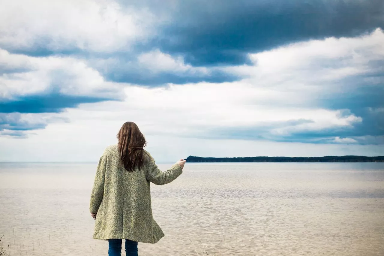 « Nous n’étions pas des tendres », de Sylvie Gracia : la fille de son père