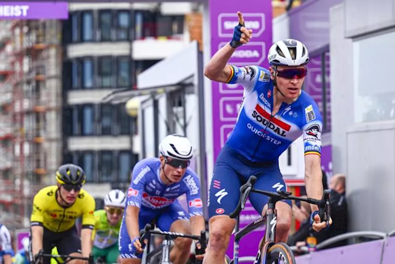 Tim Merlier frustre Jasper Philipsen lors de la 2e étape du Tour de Belgique