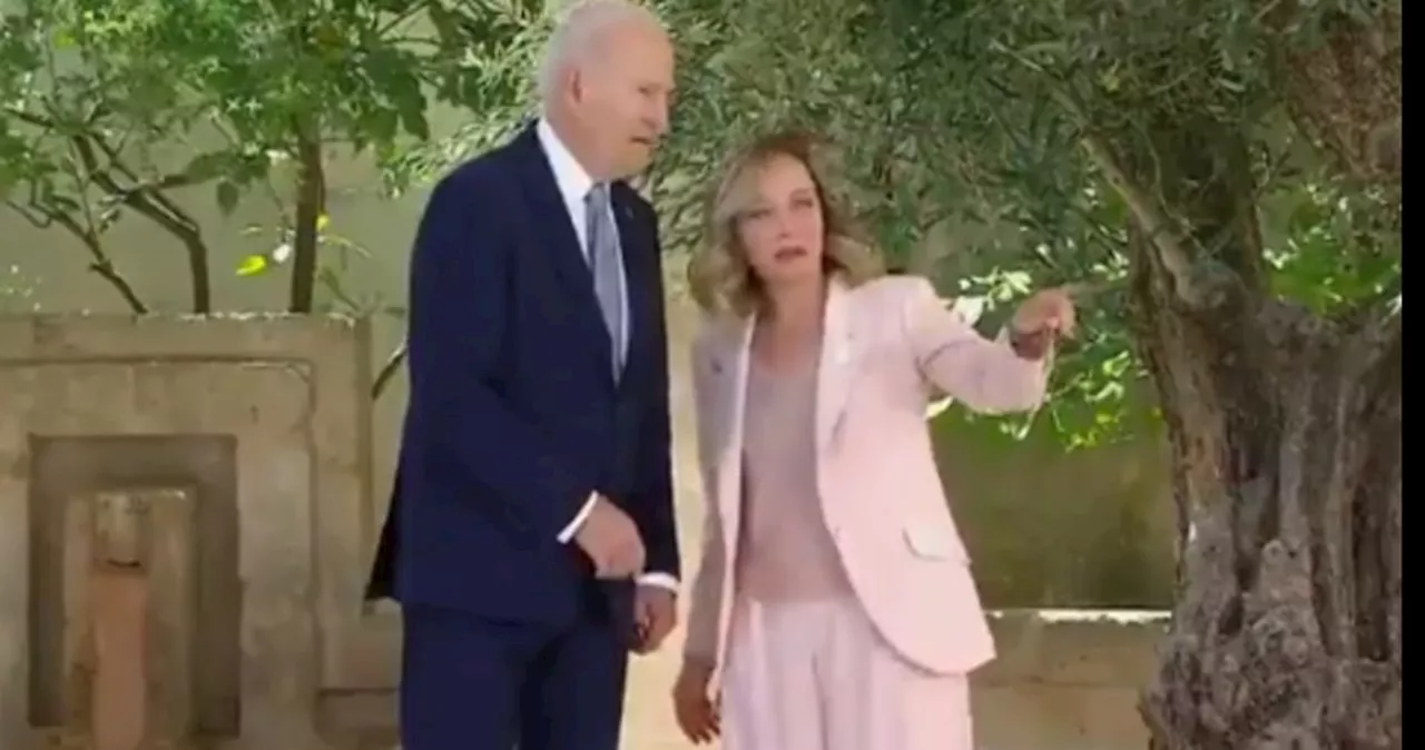 Giorgia Meloni, la battuta con cui spiazza Joe Biden al suo arrivo: &#034;Una donna...&#034;