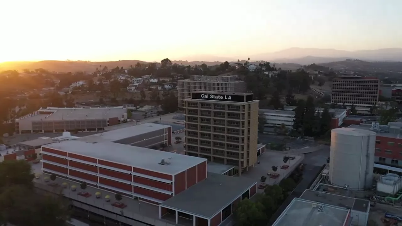 Los Angeles, pro Palestina occupano edificio Cal State University