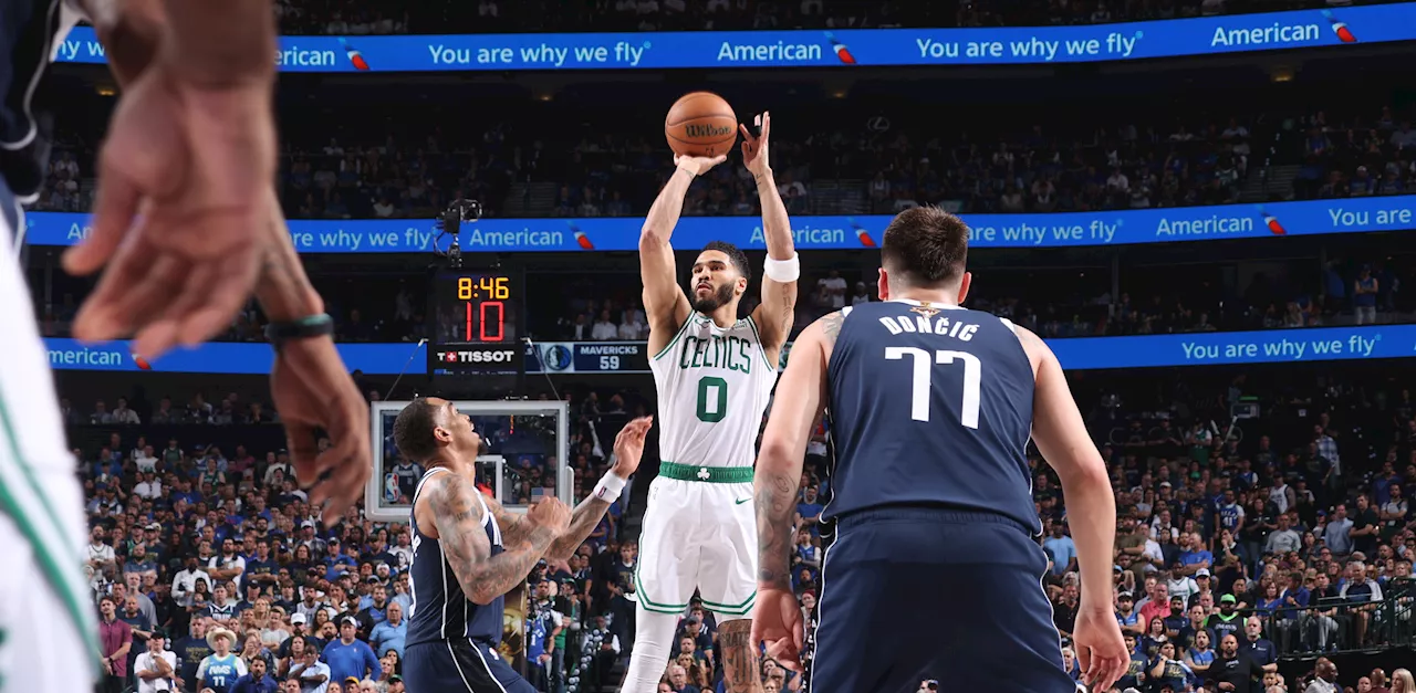 Celtics survive Mavericks' run in Game 3, win 106-99 for 3-0 lead