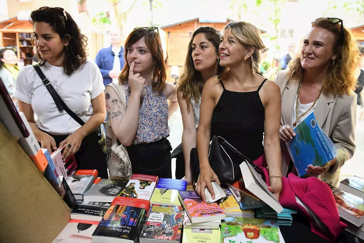 Lara Hernández, Elizabeth Duval, Txema Guijarro y Rosa Martínez conforman la dirección temporal de Sumar