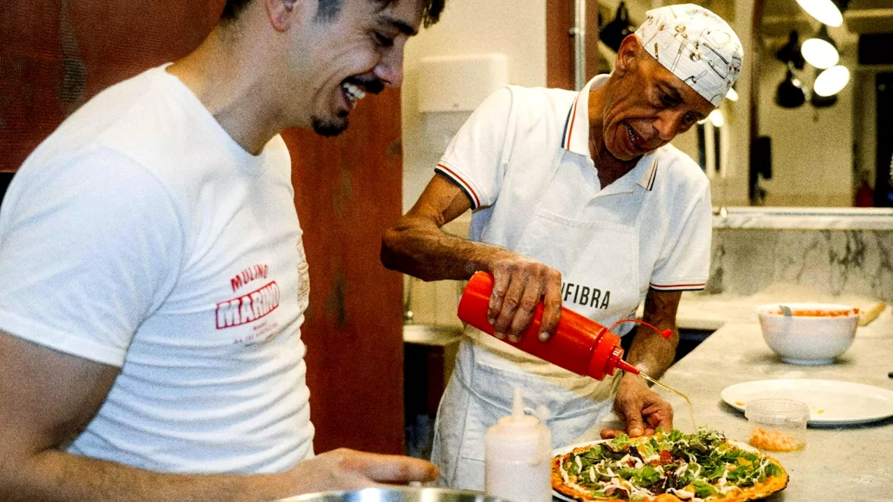 A Roma lo chef “re della carbonara” adesso rilancia una storica pizzeria popolare