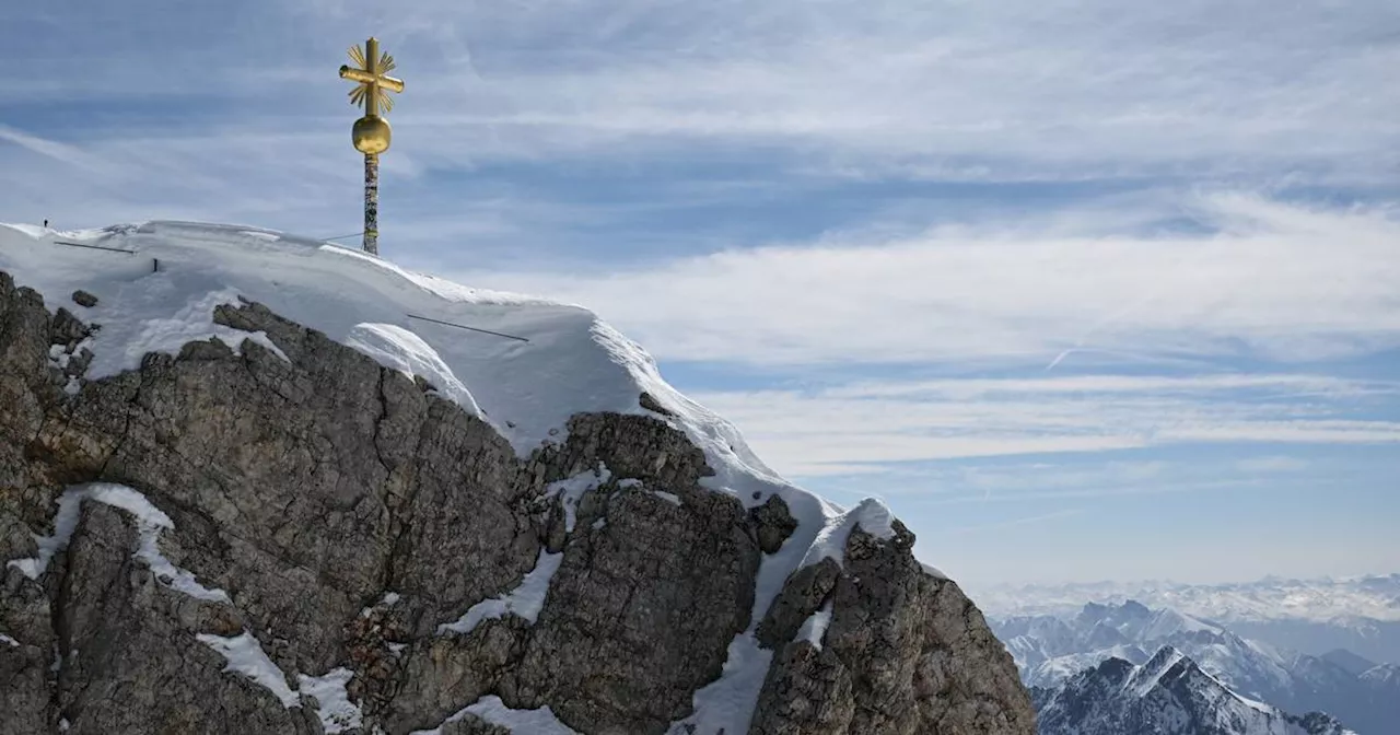 Zugspitze: Bergsteiger stürzt ab und stirbt