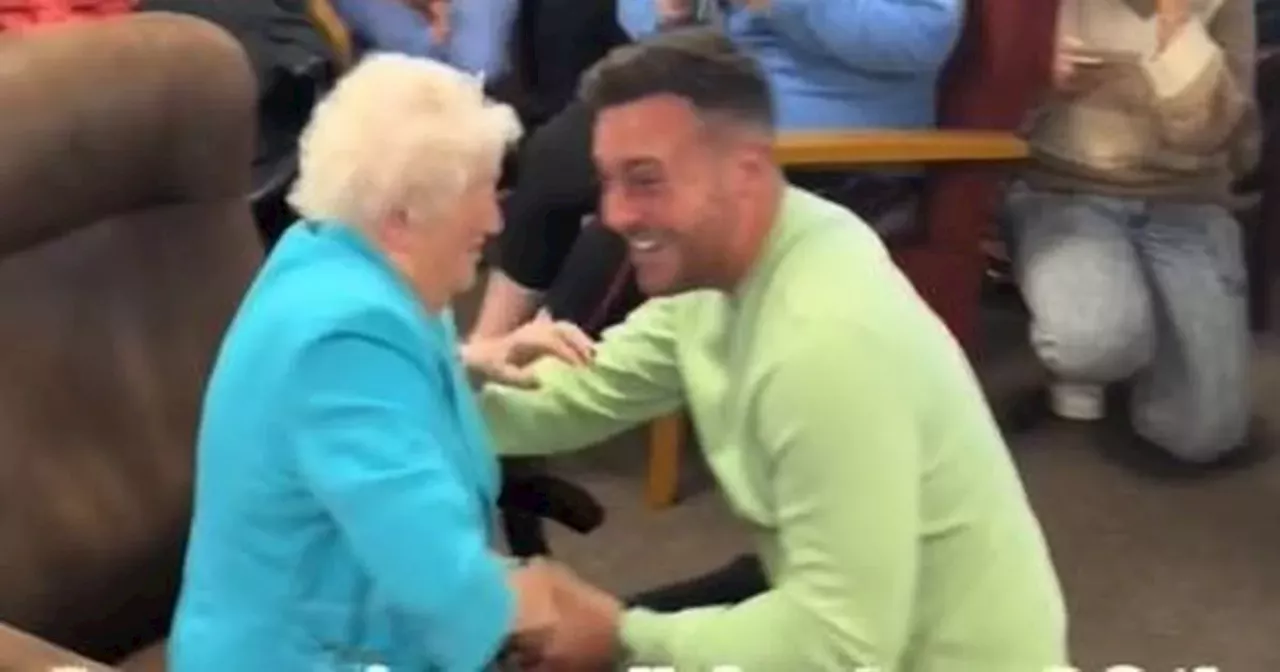 Nathan Carter goes viral after turning up to fans' 98th birthday party