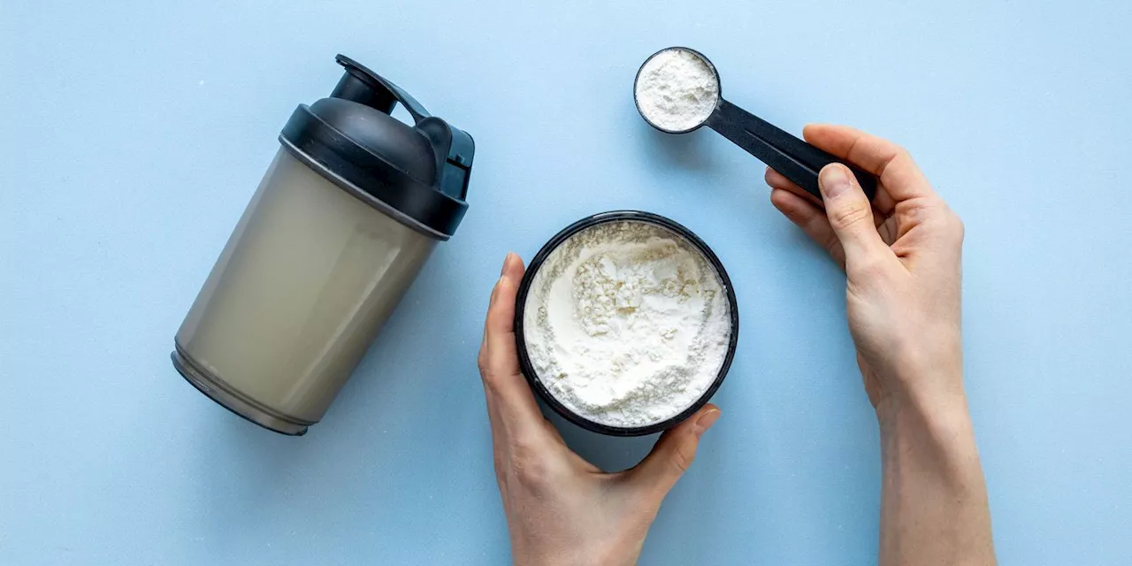 Which is Best: Whey Protein vs. Pea Protein?