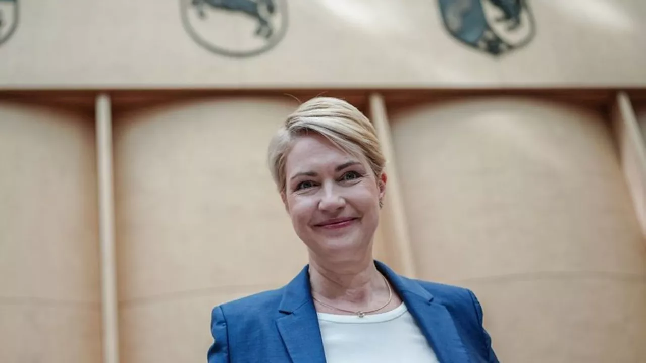 Parteien: Umfrage: Schwesig und Holm bekannteste Politiker in MV