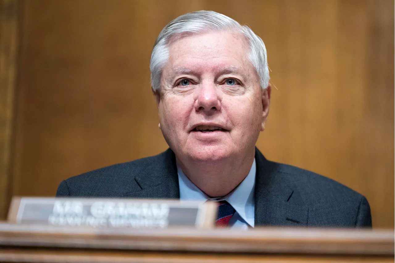 Lindsey Graham Blocks Democratic Bill Mandating SCOTUS to Adopt Code of Ethics