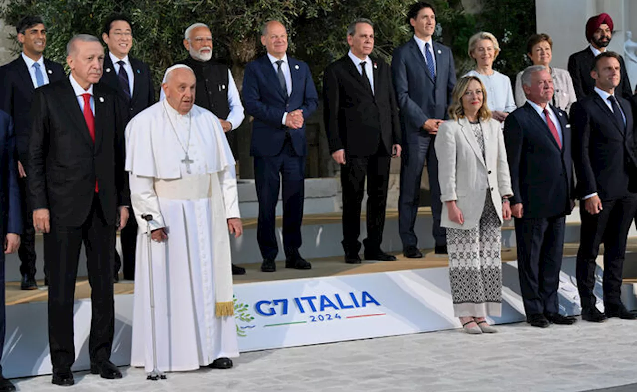 L'appello del G7: 'Rispettate la tregua olimpica'. Il Papa sferza i grandi sulla pace