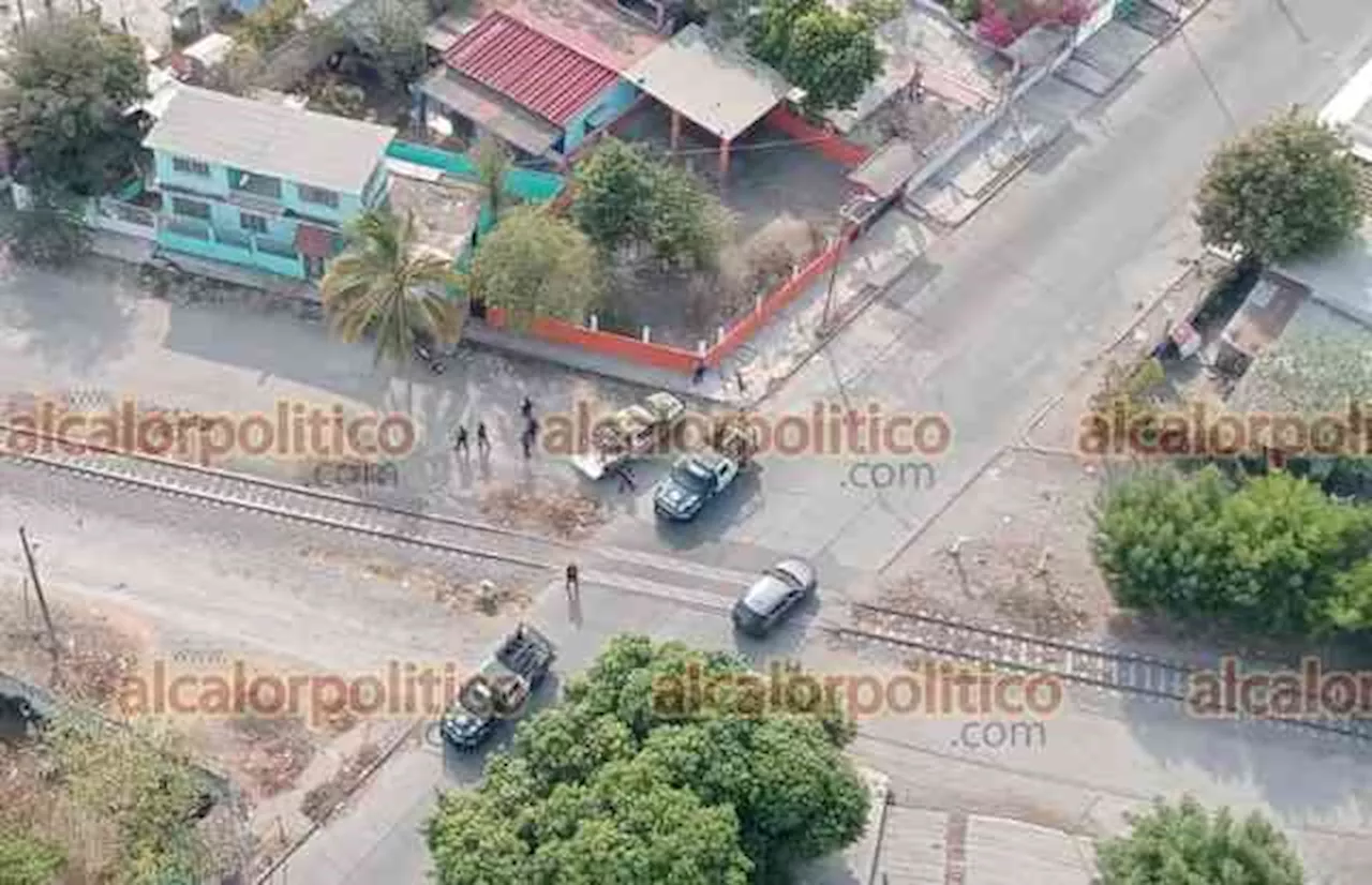 Tras balacera, rescatan a 10 migrantes secuestrados, en Tierra Blanca