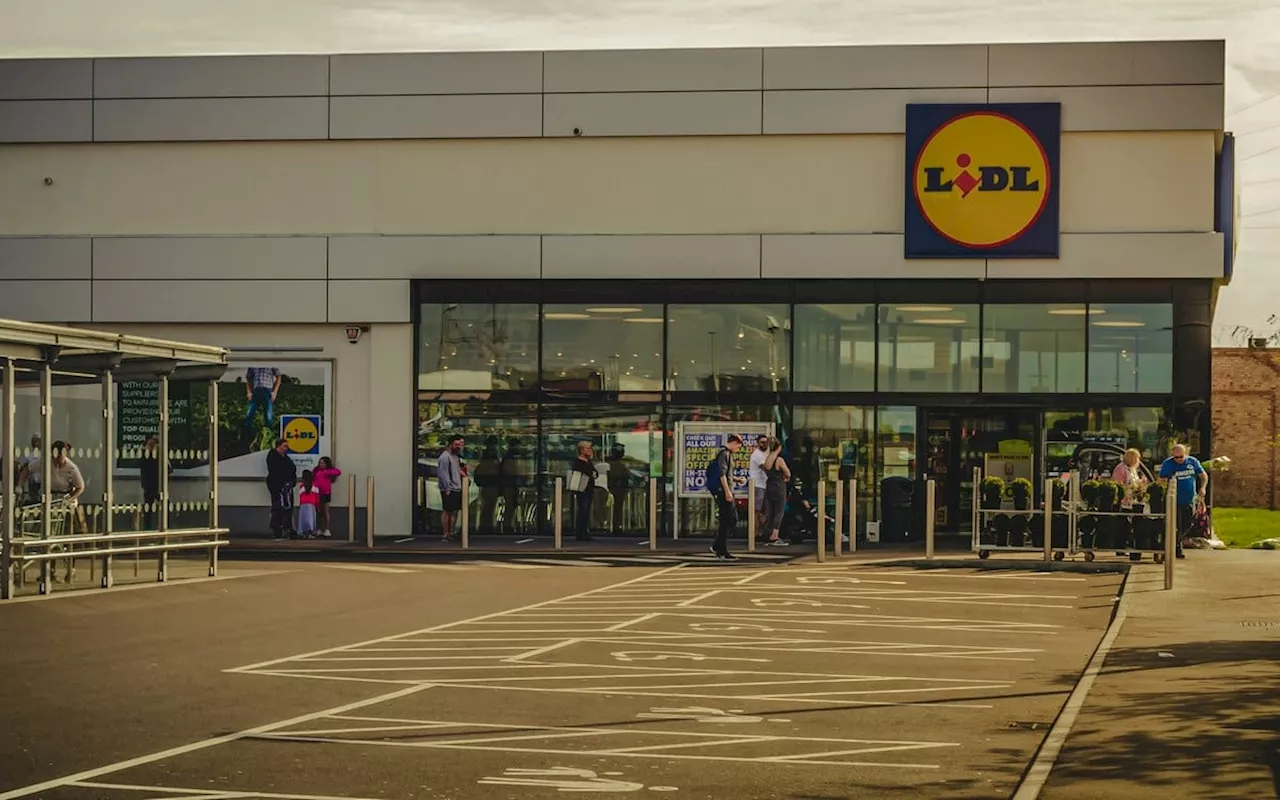 Lidl no te regala una aspiradora por responder encuestas: es una nueva estafa