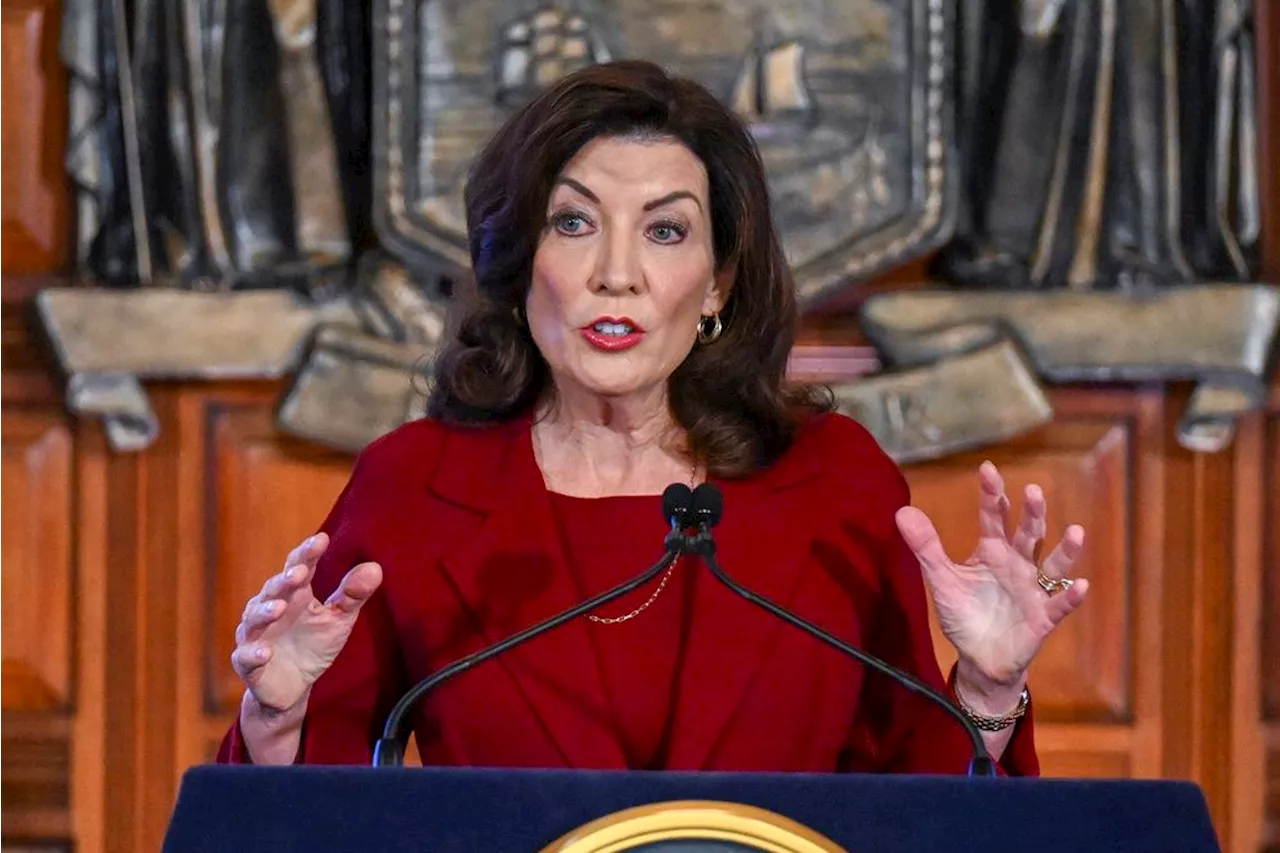 Kathy Hochul considers reviving mask ban following string of antisemitic incidents